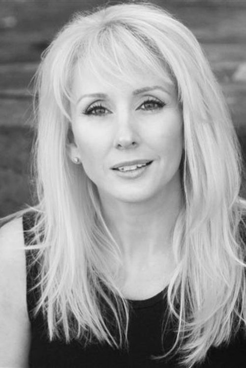 Suzie MacKenzie photo