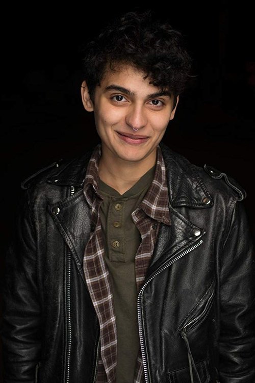 Sydney Mae Díaz photo