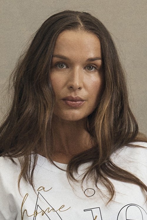 Tahyna MacManus photo