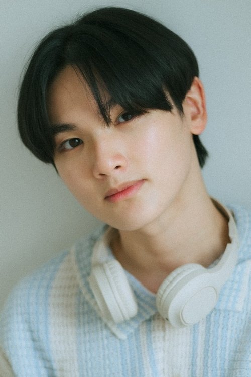 Tanawat Hudchaleelaha photo