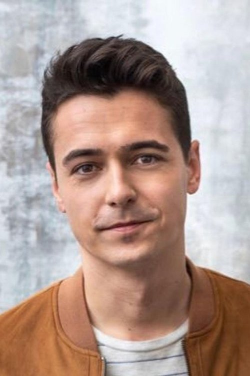 Tanner Zipchen photo