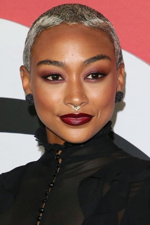 Tati Gabrielle photo