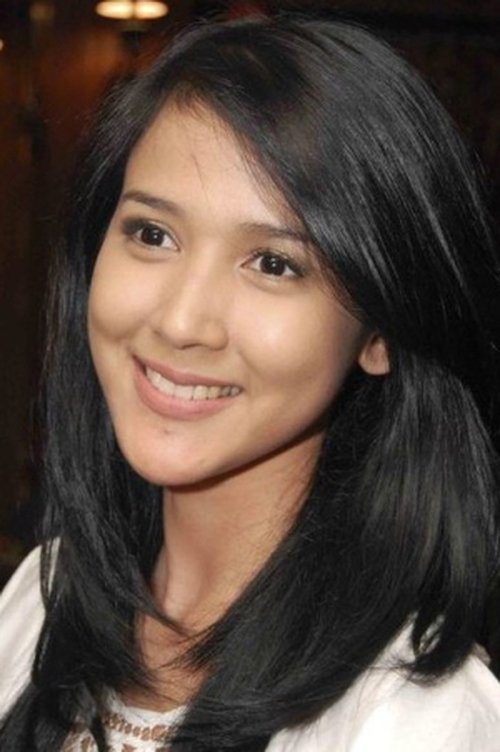 Tika Putri photo