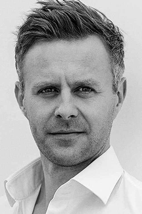 Tom Lister photo