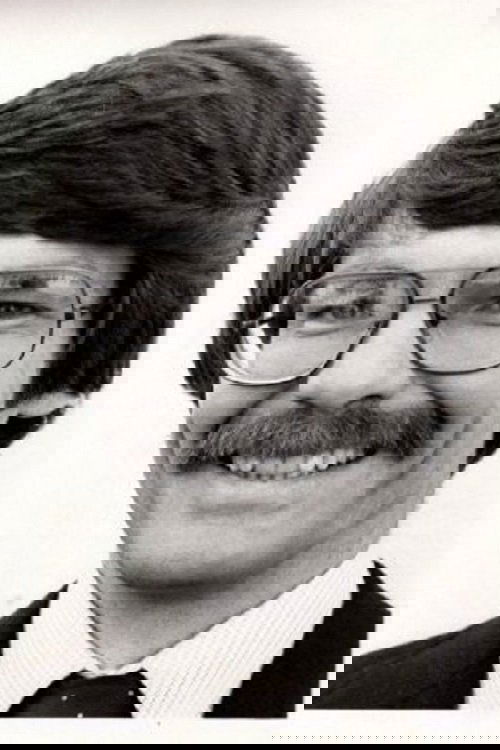 Profile image of Tom Patchett