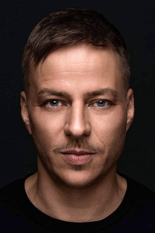 Tom Wlaschiha photo