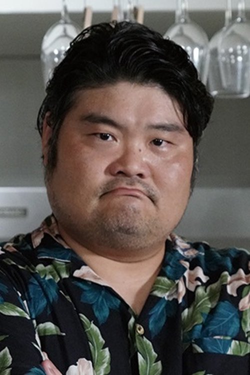 Tomoaki Tatsumi photo