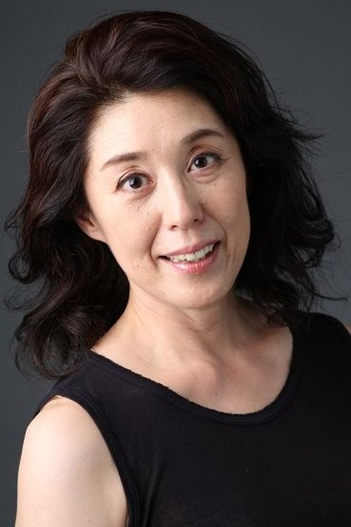 Tomoko Shiota photo