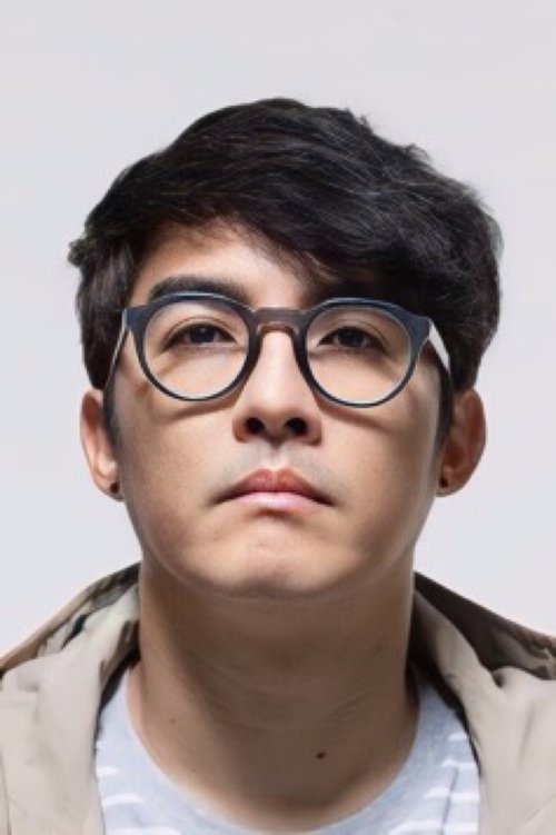 Torpong Chantabubpha photo