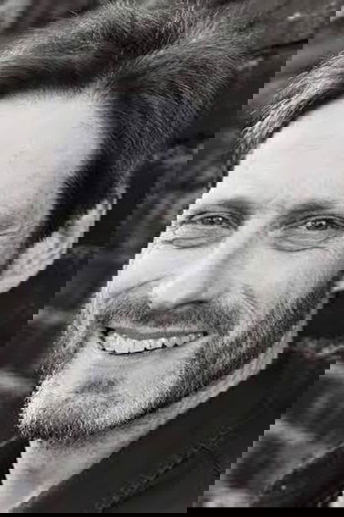 Tristan Oliver photo