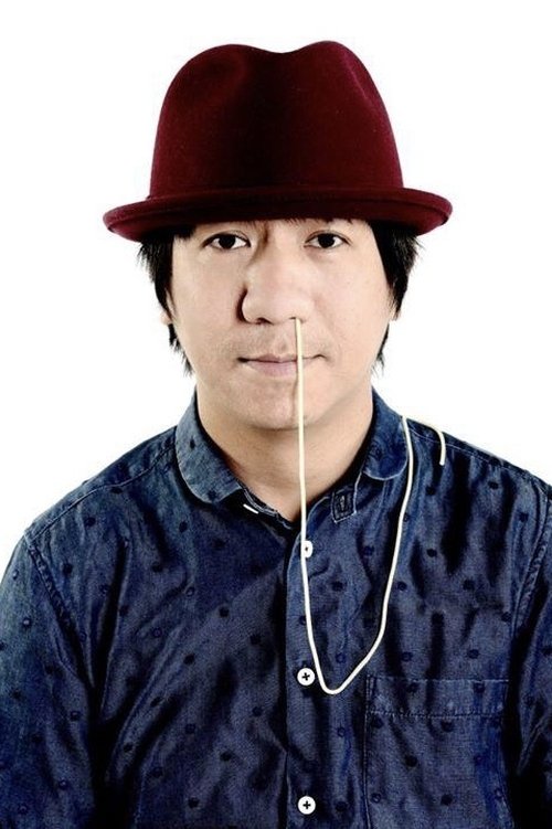 Udom Taepanich photo