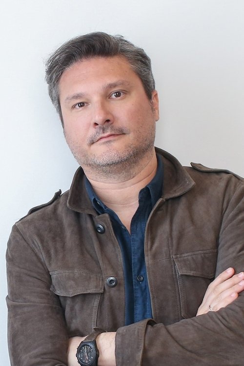 Profile image of Umut Aral