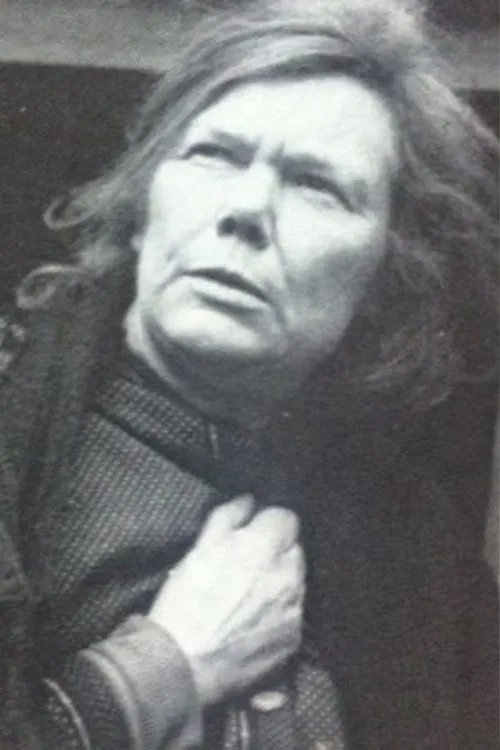 Una Brandon-Jones photo