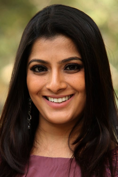 Varalaxmi Sarathkumar photo