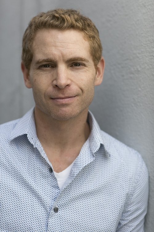 Vayu O'Donnell photo