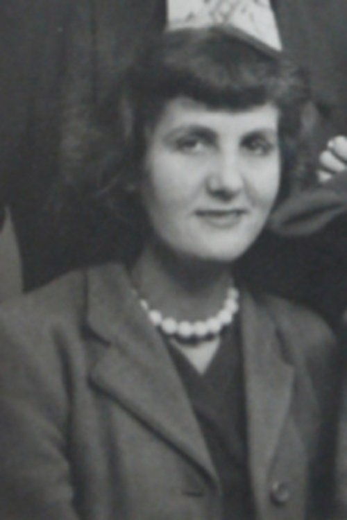 Vera Linnecar photo