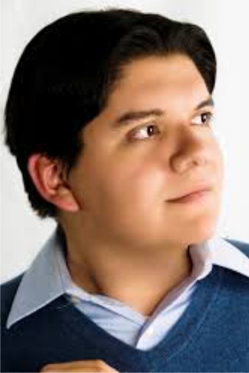 Víctor Hernández photo