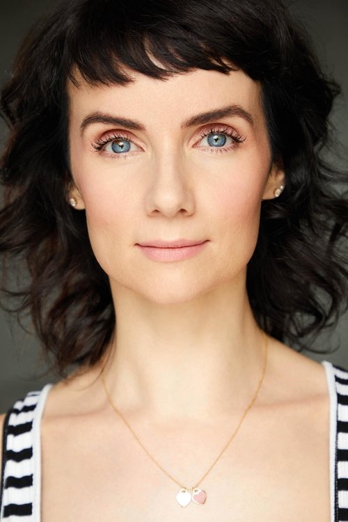 Victoria Summer photo