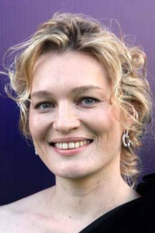 Viktoriya Tolstoganova photo