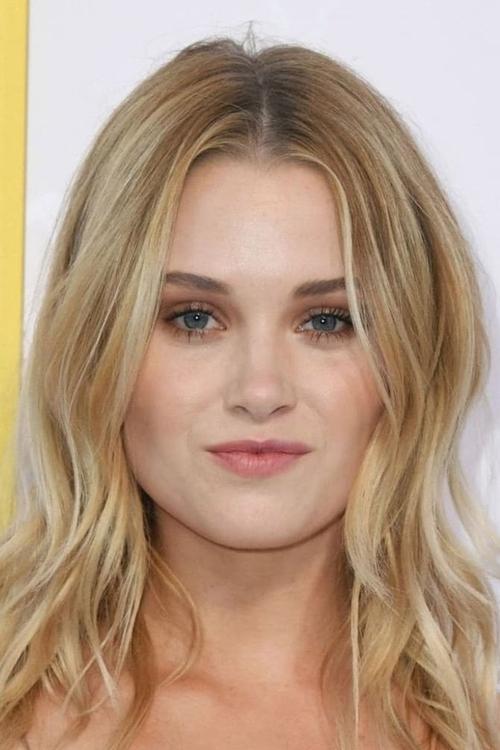 Virginia Gardner photo