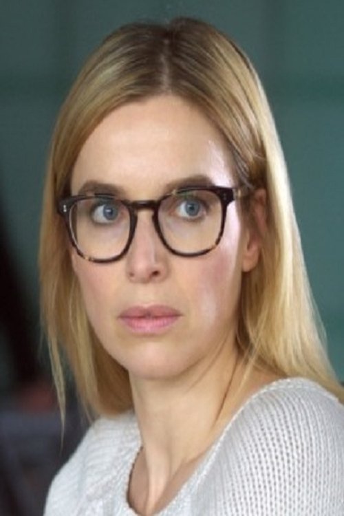 Vivian Verkooy-Puppe photo