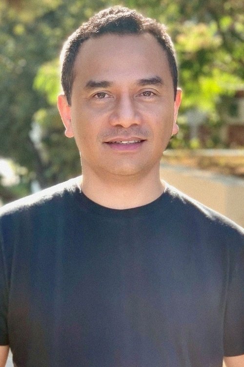 Profile image of Yam Laranas