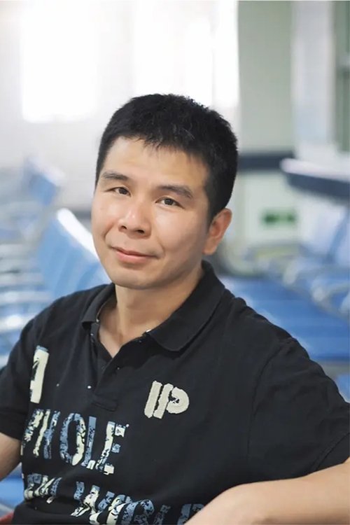 Profile image of Yanwei Huang