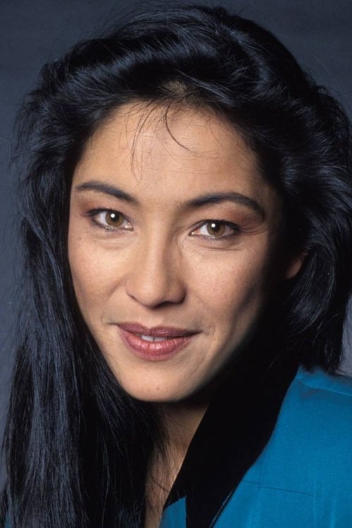 Ysabelle Lacamp photo