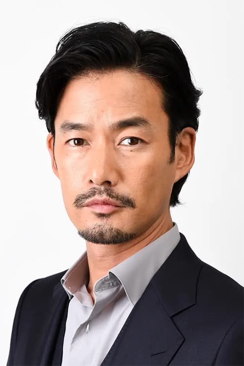 Yutaka Takenouchi photo
