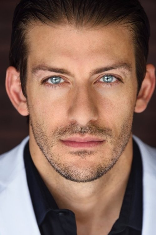 Zachary Vazquez photo