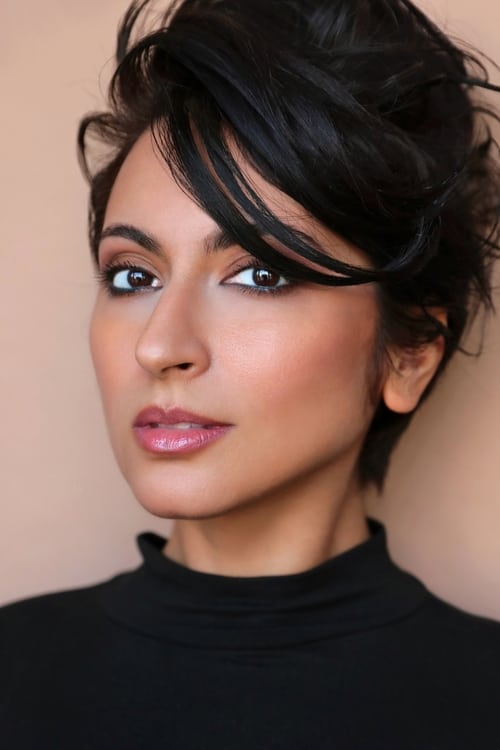 Zehra Fazal photo